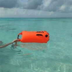 ExtaSea Wasserdichter Packsack 28L Trockentasche Schwimmboje Orange -GUMOTEX Verkaufsgeschäft extasea wasserdichter packsack 28l trockentasche schwimmboje orange 5
